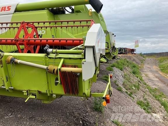 CLAAS Lexion 420 Skördetröskor