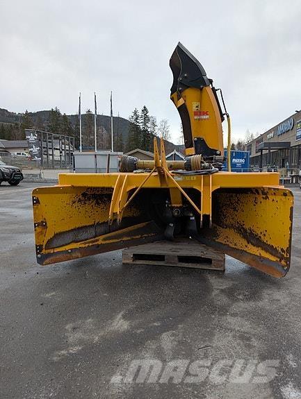 Dalen 2007 Snöslungor och -fräsar