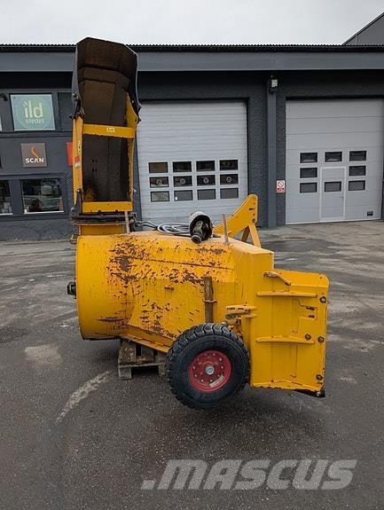 Dalen 2007 Snöslungor och -fräsar