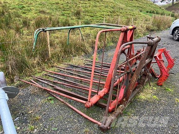 Dalen / Kverneland Rundbalspressar