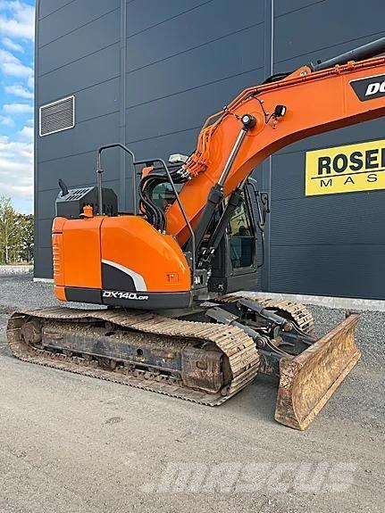 Doosan DX140LCR-5 Bandgrävare