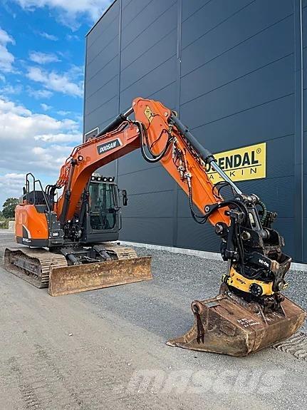 Doosan DX140LCR-5 Bandgrävare
