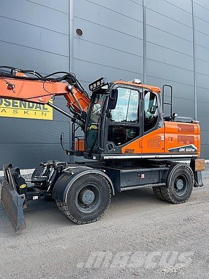 Doosan DX160W-7 Bandgrävare