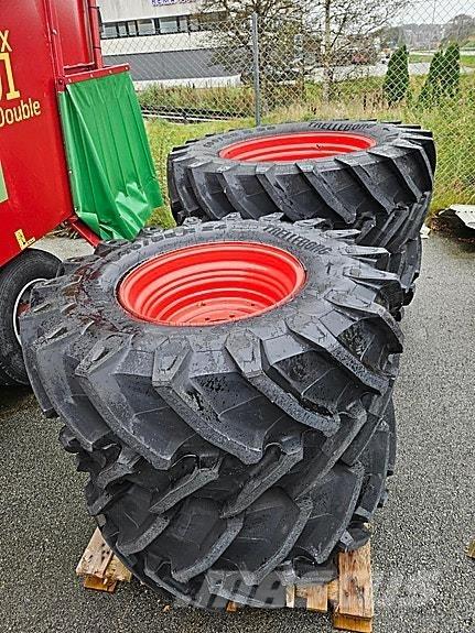 Fendt 300 Traktorer