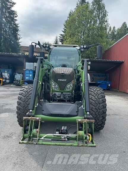 Fendt 516 Traktorer
