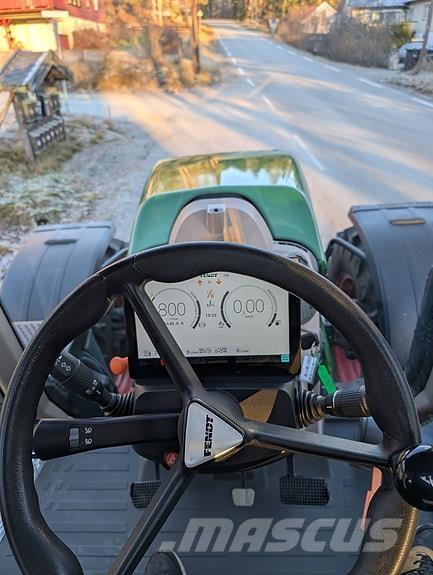 Fendt 724 profi+ Traktorer