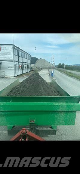 Foss-Eik  Kombivagnar