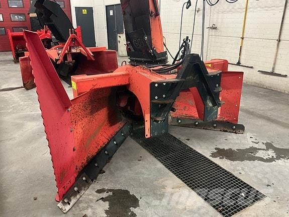 Globus GS 235 Snöslungor och -fräsar