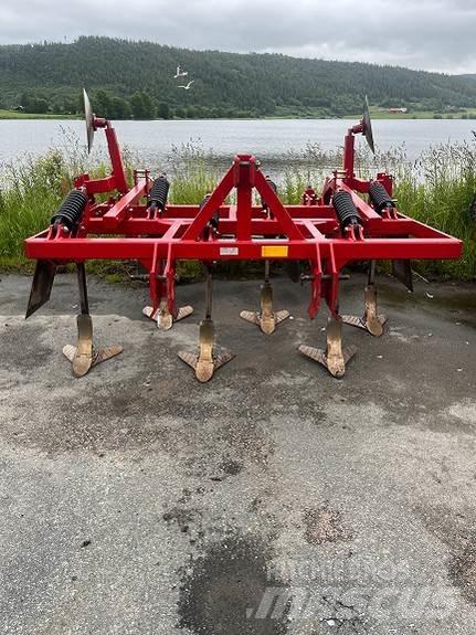 He-Va Megadan 260 Övriga maskiner för jordbearbetning