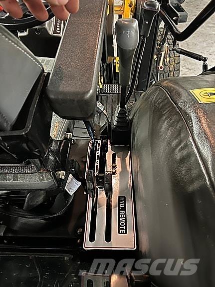JCB 360 Traktorer