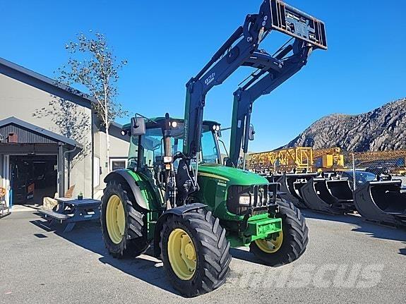 John Deere 5100 R Traktorer