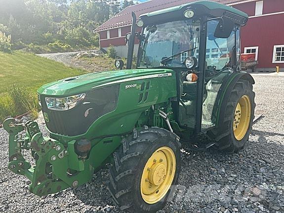 John Deere 5100GF Traktorer