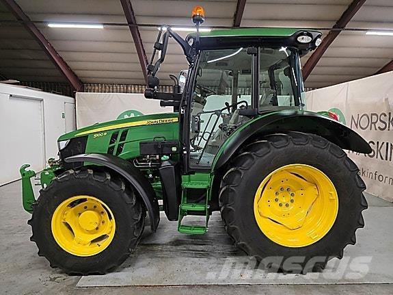 John Deere 5100R Traktorer
