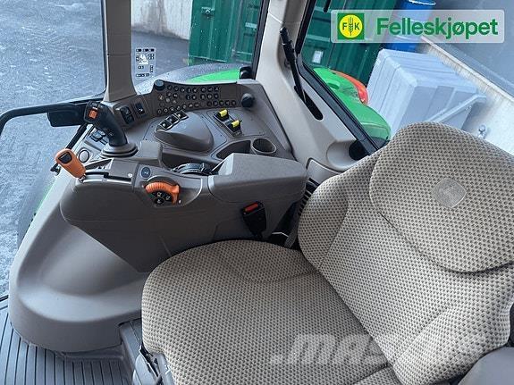 John Deere 6120M Traktorer