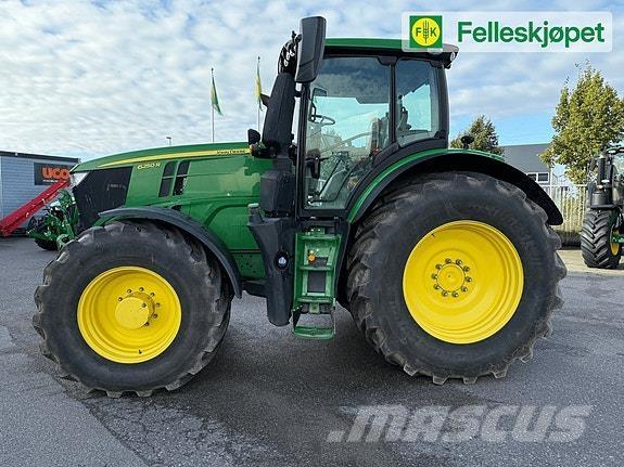 John Deere 6250R Traktorer