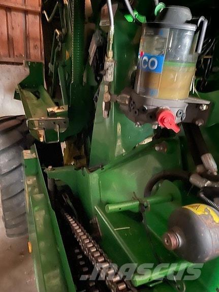 John Deere 960 Rundbalspressar