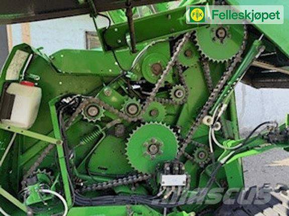 John Deere F440R Rundbalspressar