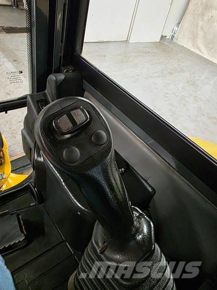 Komatsu PC26MR-3 Minigrävare < 7t