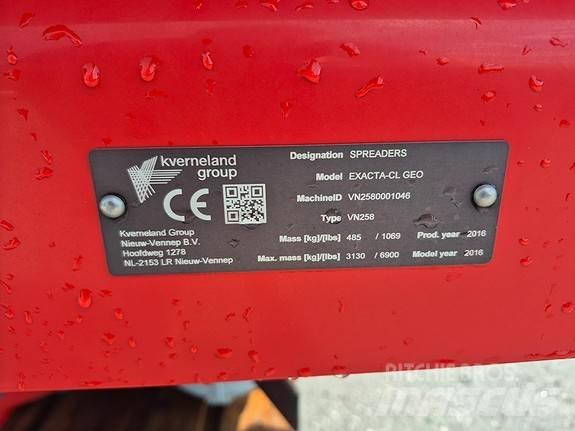 Kverneland  Fast- och kletgödselspridare