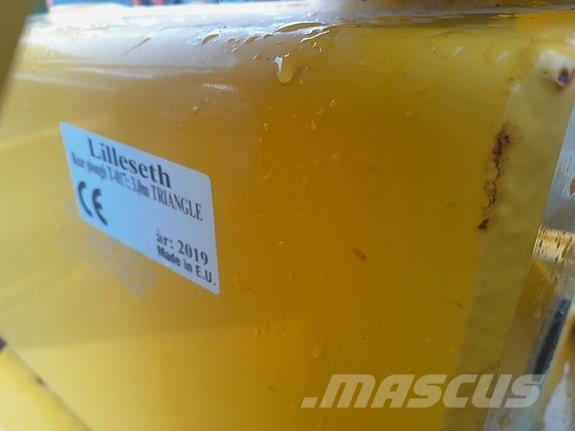 Lilleseth 300 Övrigt väg och snö