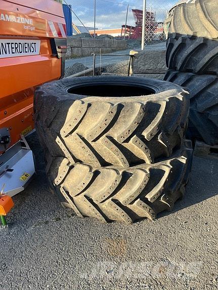 Mitas  Däck, hjul och fälgar