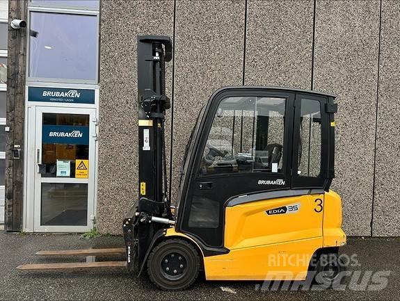 Mitsubishi FB35N Dieselmotviktstruckar