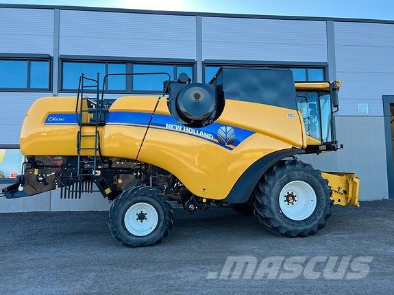 New Holland CX5080 Skördetröskor