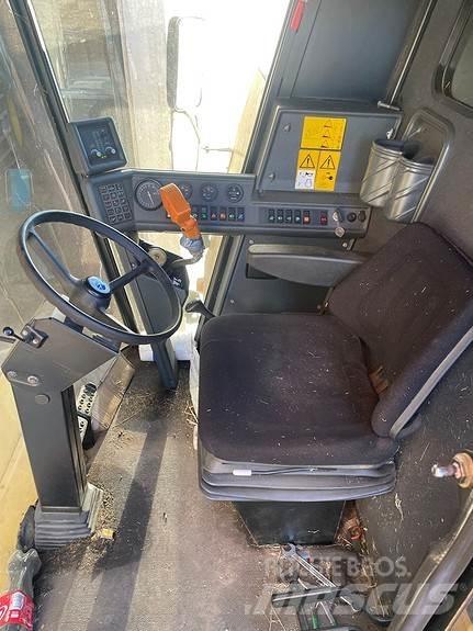 New Holland TC 56 Skördetröskor