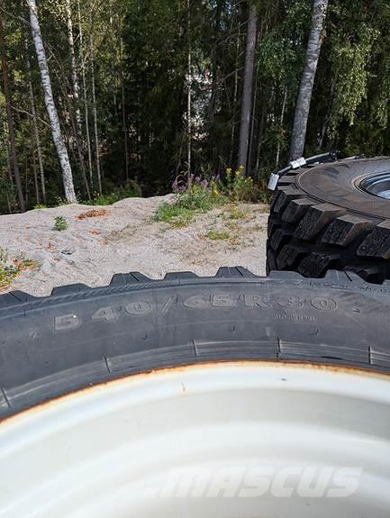 Nokian  Däck, hjul och fälgar