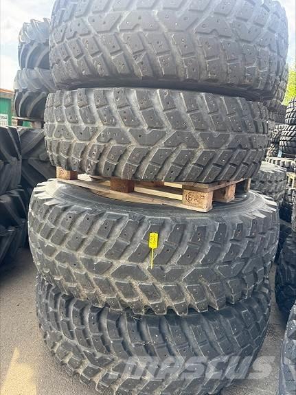Nokian TRI 2 Däck, hjul och fälgar