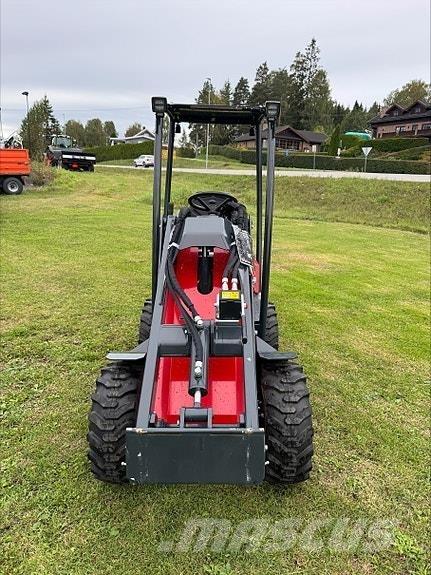 Norcar XC755 Kompaktlastare