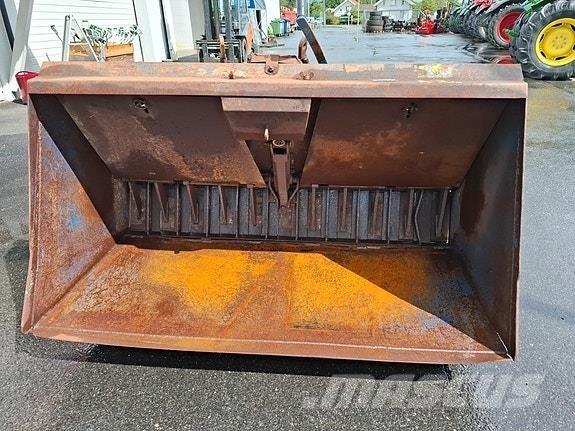 Perma SMA1100 Mineralgödselspridare