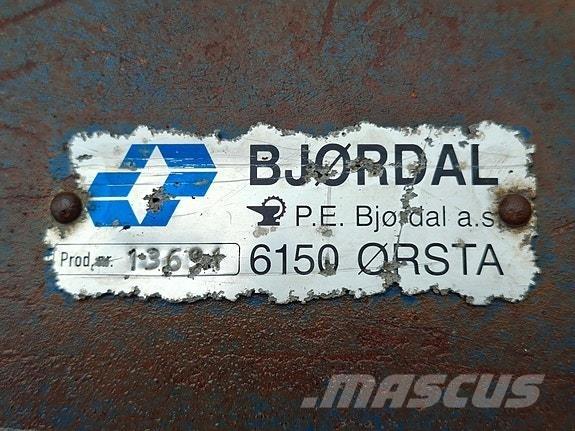  Perma SMA1100 Mineralgödselspridare
