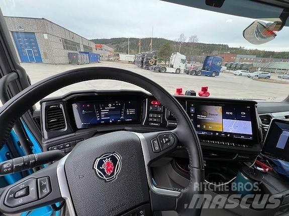 Scania G420B4X2NB Skåpbilar