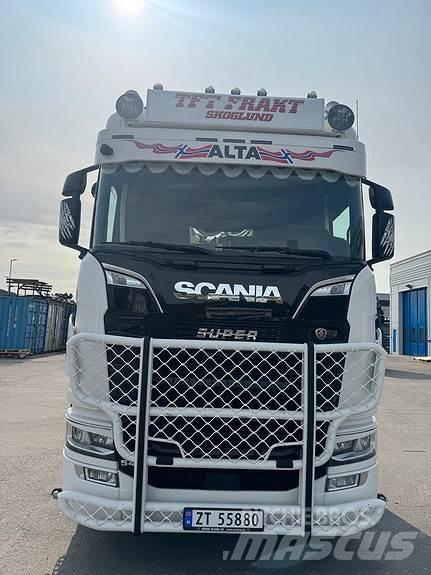 Scania S540 6X2 Dragbilar
