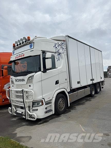 Scania S650B6X2NB Skåpbilar