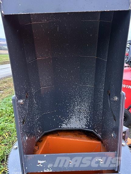 Snowline V-2500 Kombivagnar