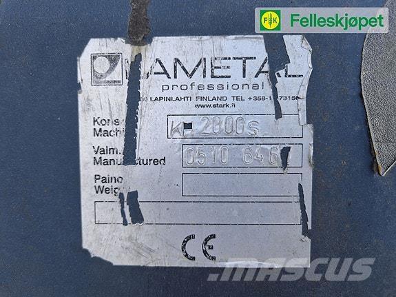 Stark Kh2000s Övrigt väg och snö