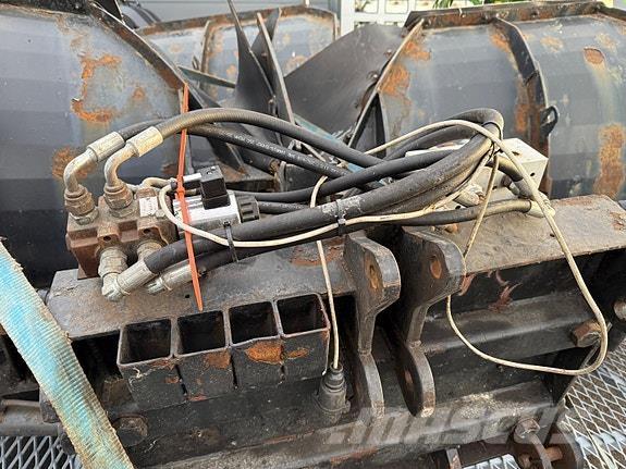 Tellefsdal V-2700 Övrigt väg och snö