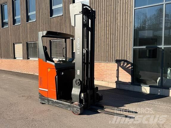 Toyota RRE140HE Dieselmotviktstruckar