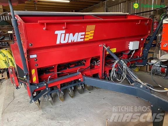 Tume HKL JC 3000 Mineralgödselspridare