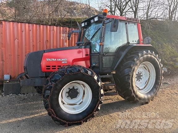 Valtra 6850 Traktorer