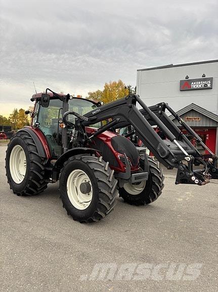 Valtra A134 Traktorer