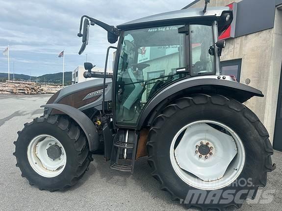 Valtra A94 Traktorer