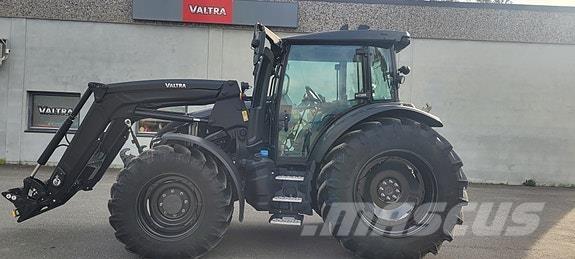 Valtra G135 Versu Traktorer