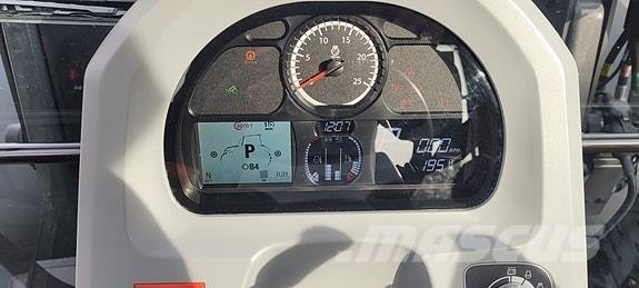 Valtra G135 Versu Traktorer