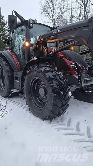 Valtra G135A Traktorer