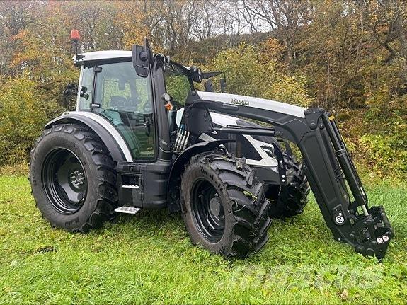 Valtra G135A Traktorer