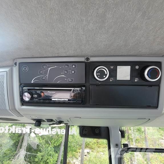 Valtra N114 Traktorer