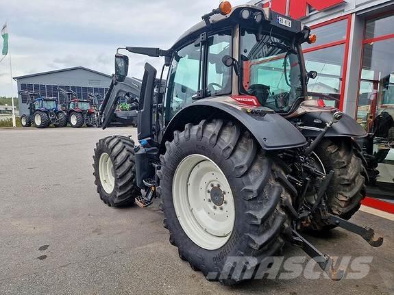 Valtra N155 Traktorer